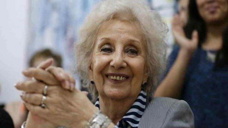 Estela de Carlotto: “La muerte de Néstor me dolió tanto como la partida de mi hija”