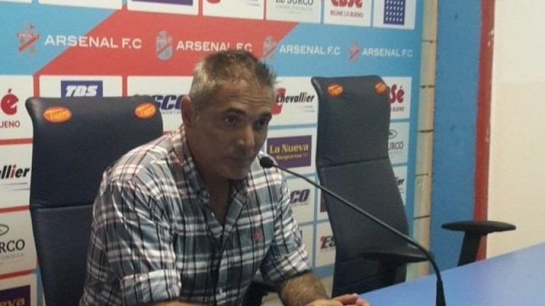 Sergio Rondina: “Va a pasar mucho tiempo para que los DTs dejen de ser el fusible de los equipos”