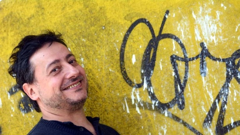 Daniel Casablanca: “El humor es un instrumento para contar”