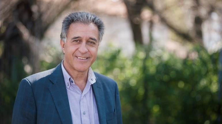 Néstor Pitrola: “El gobierno viola la Constitución”