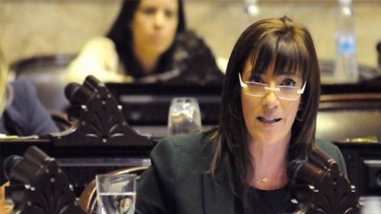 Paula Bertol: “Claramente tiene miedo para negarse a algo tan democratico como un debate”