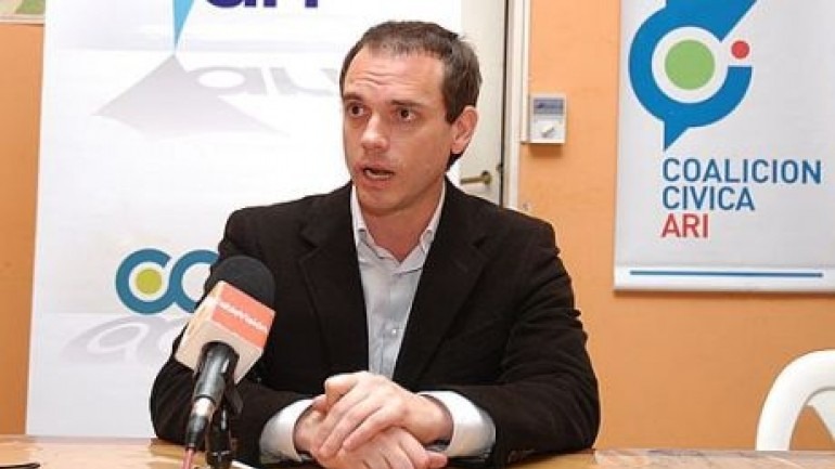 Fernando Sánchez: “Cuando la política debate propuestas baja el rating”