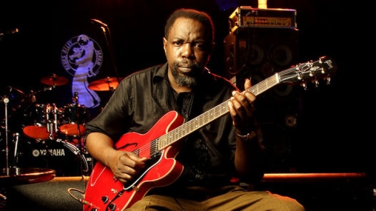 Lurrie Bell en una charla íntima con músicos argentinos