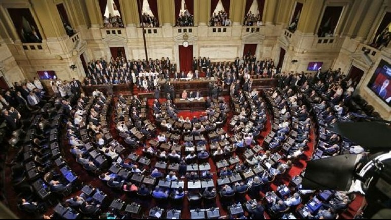 Macri convocó a sesiones extraordinarias