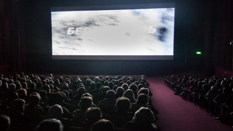 Alejandro Sammaritano: “El formato cinematográfico es para verlo en una sala”