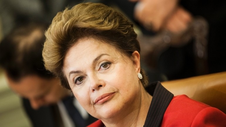 Vence el plazo para que Dilma Rousseff presente su defensa