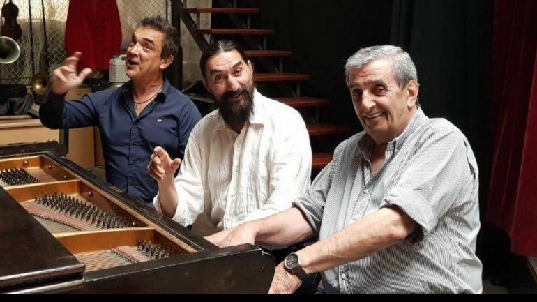 Nito Artaza: “En dos años va a haber otro desfile de funcionarios a Ezeiza pero de este gobierno”