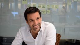Álvaro García Resta: “Quiero pasar con mis hijos a jugar en la manzana verde y pública” 