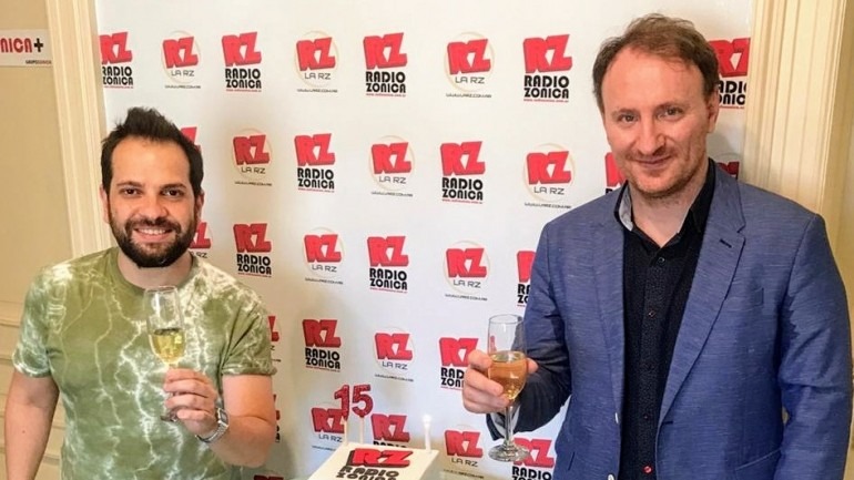 Felices 15 años, Radio Zonica