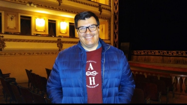 Gervasio Larrivey: “Tuve la suerte de poder cursar la carrera cuando todavia se cursaba en el Colon”