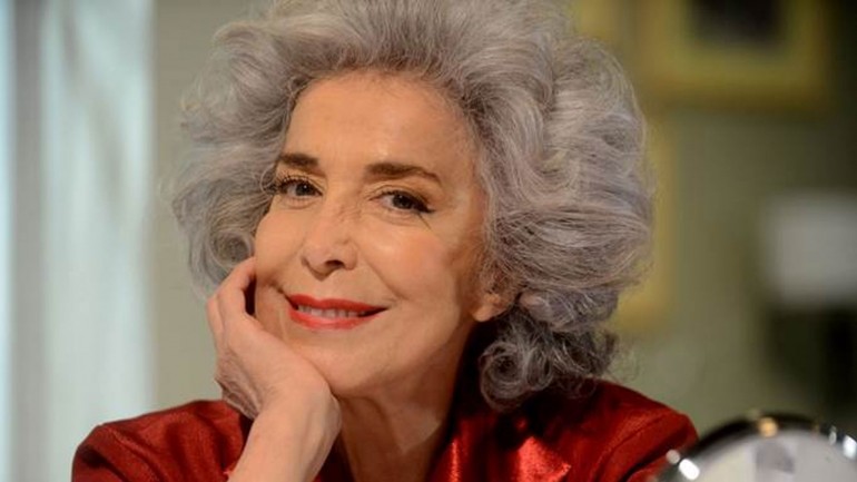 Mirta Busnelli: Es muy especial, calida, contenedora, a mi me ha ayudado mucho