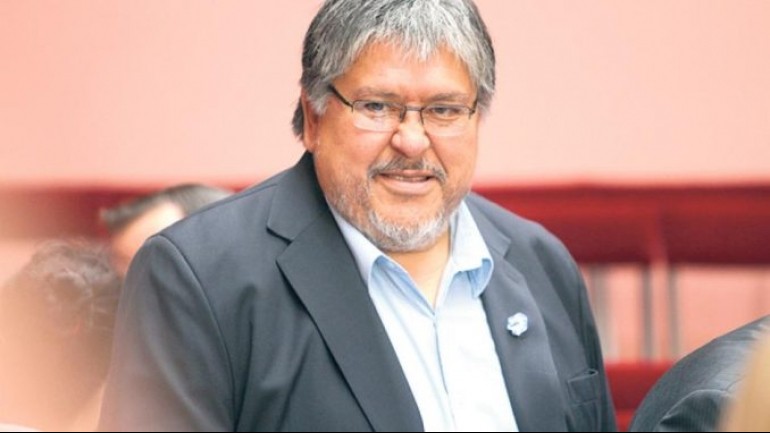 Fernando “Chino” Navarro: “El Gobierno dialoga, escucha, no da bola y resuelve lo que se le canta”