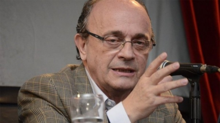 Leopoldo Moreau: “A esta gestion no la levanta un avion Hercules”