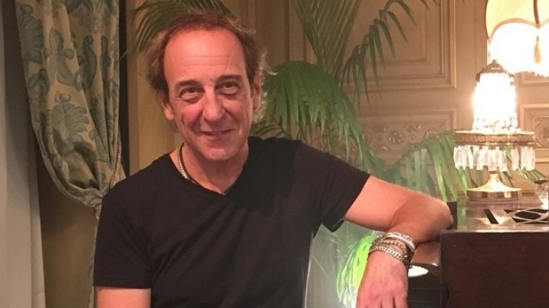 Osvaldo Montes: “Voy a España a editar videos de quince canciones que hice para televisión y cine”