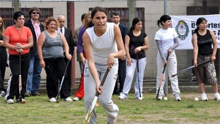 Jorgelina Bertoni: “El club de barrio es central en nuestra politica publica”