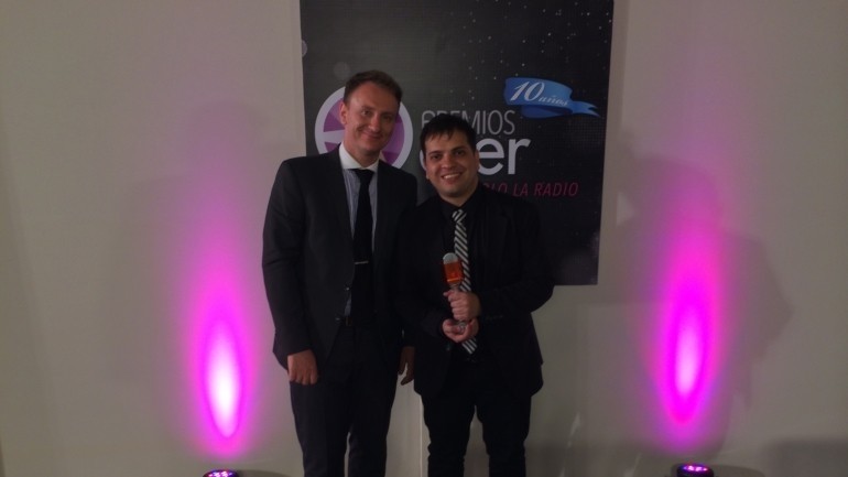 RADIO ZONICA GANÓ EL PRESTIGIOSO PREMIO ETER COMO: MEJOR RADIO DE INTERNET 2014
