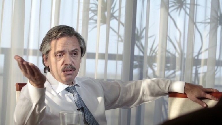 Alberto Fernández: “No conozco a nadie que para salir de un pozo siga cavando”