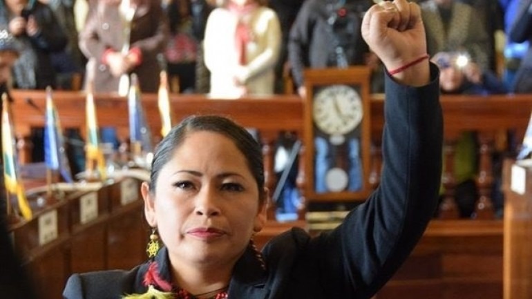 Maria Oporto: “Se ha abierto una guerra juridica contra el pueblo boliviano”