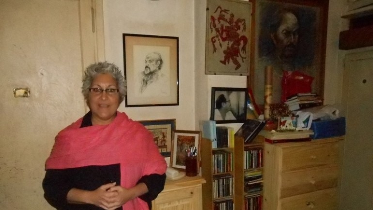 Gloriana Tejada: “Estamos en un mundo manco que no tiene izquierda y es todo a la derecha”