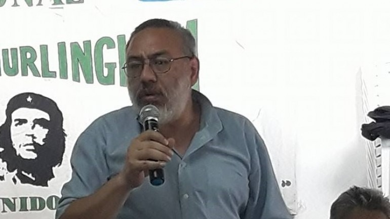 Gustavo Zapata: “Los pueblos deben replantearse sus formas de consumo y de produccion”
