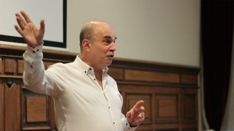 Eduardo Lazzari: “Hay que conocer para querer”