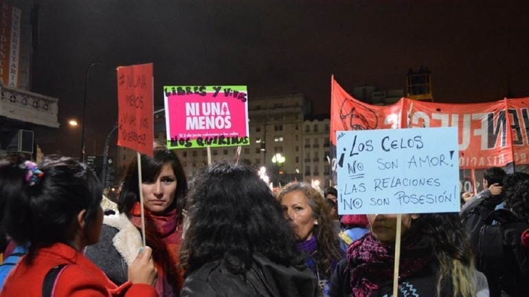 Pablo Vasco: “El sistema capitalista en el cual vivimos, se beneficia de esa situación de desigualdad de la mujer”