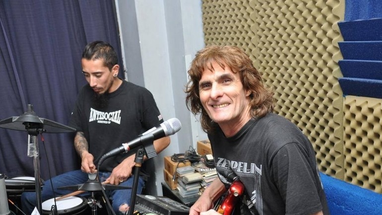 Eduardo Frezza: “Hay una diferencia entre el ambiente del músico y el ambiente de la producción”