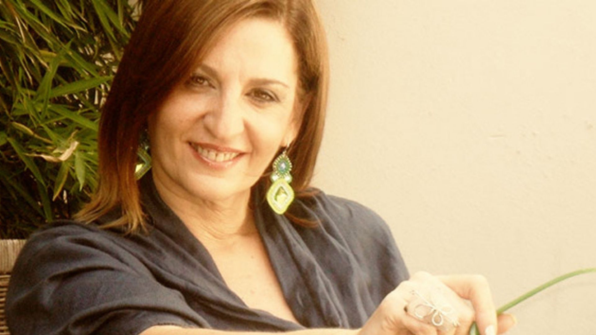 Claudia Lombardi: “Mientras más enojadas estemos con nuestro cuerpo, más consumimos”