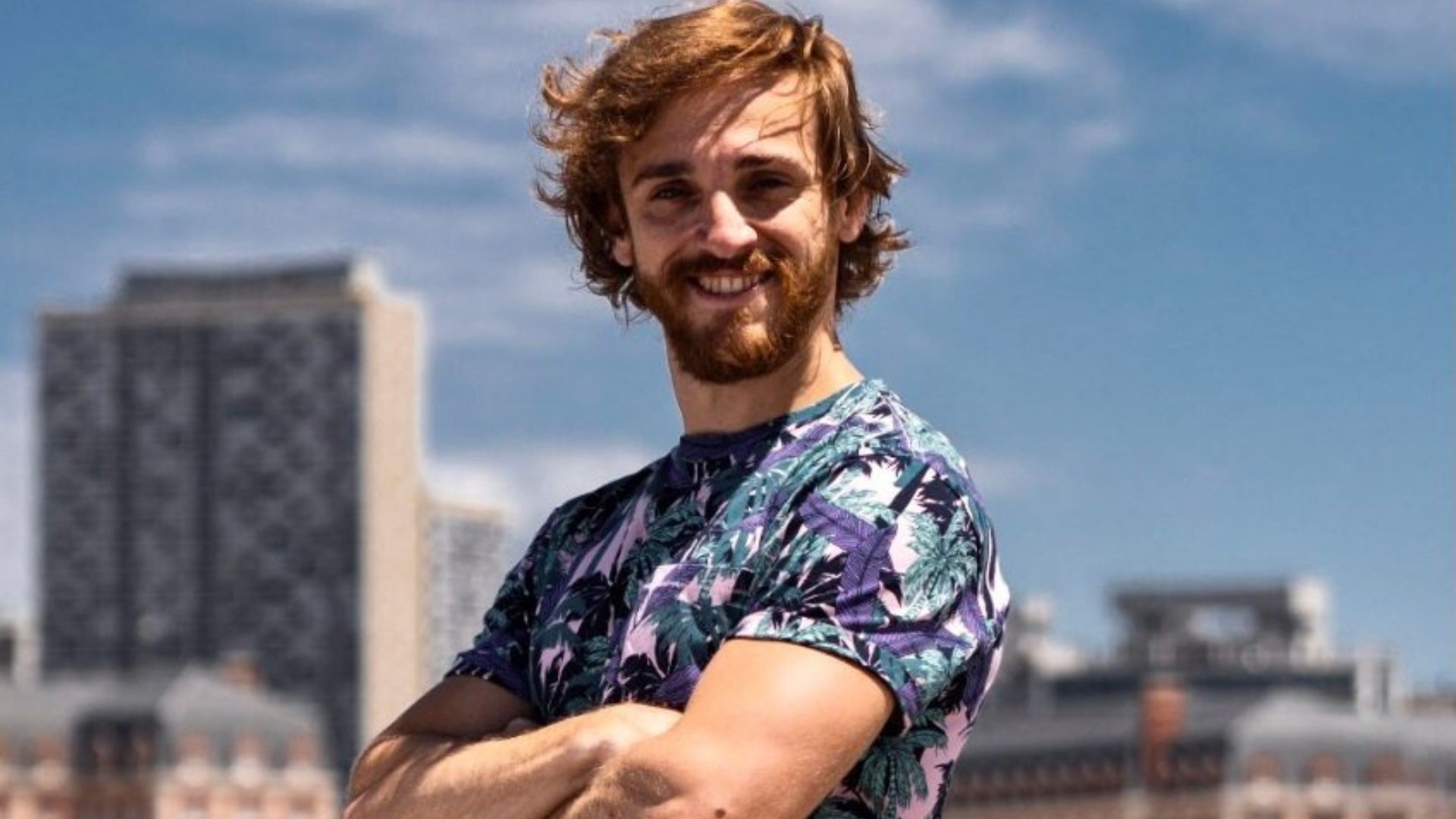 Gastón Ares: “Uno hace arte con la finalidad de transformar a la sociedad”