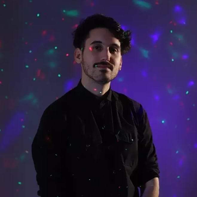 Juan Catriel Mirabelli: “Hay muchas ganas de hacer teatro, después de tanto tiempo parado”