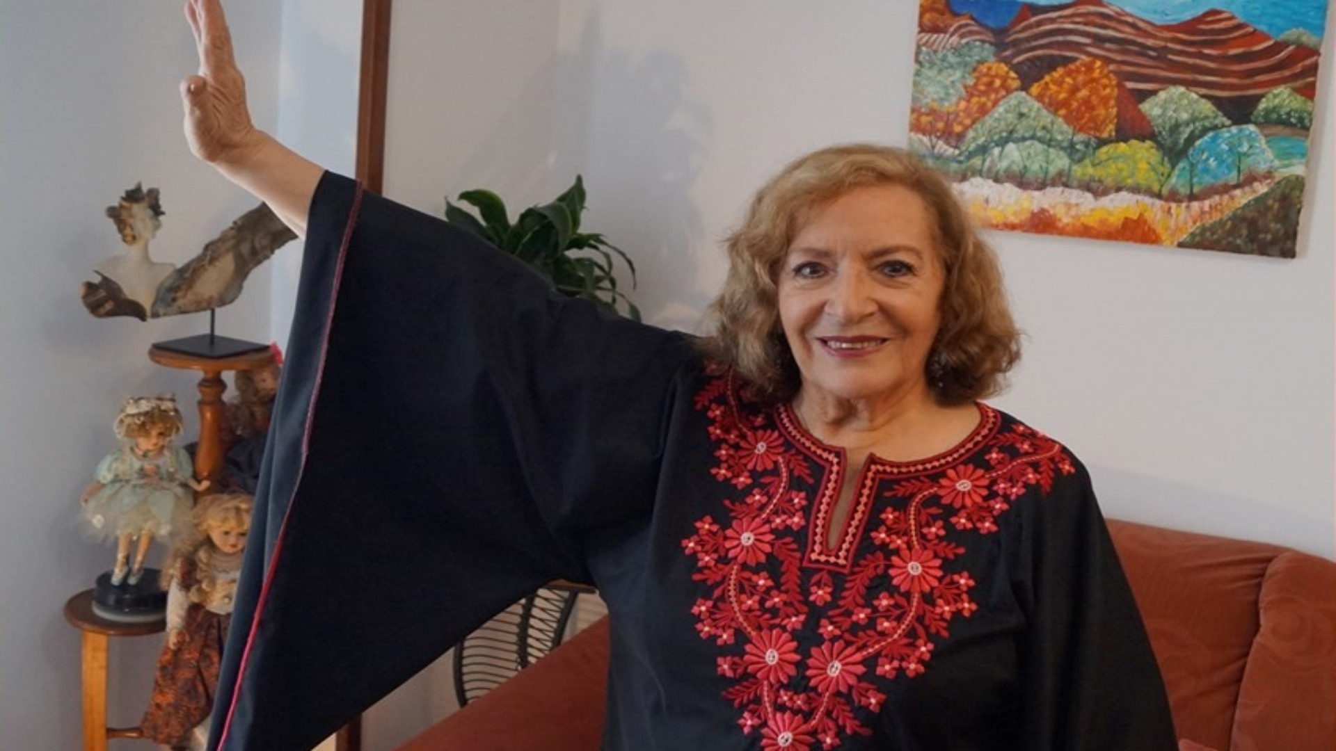 Ángeles Ruibal: “La magia de la poesía va directo al alma”