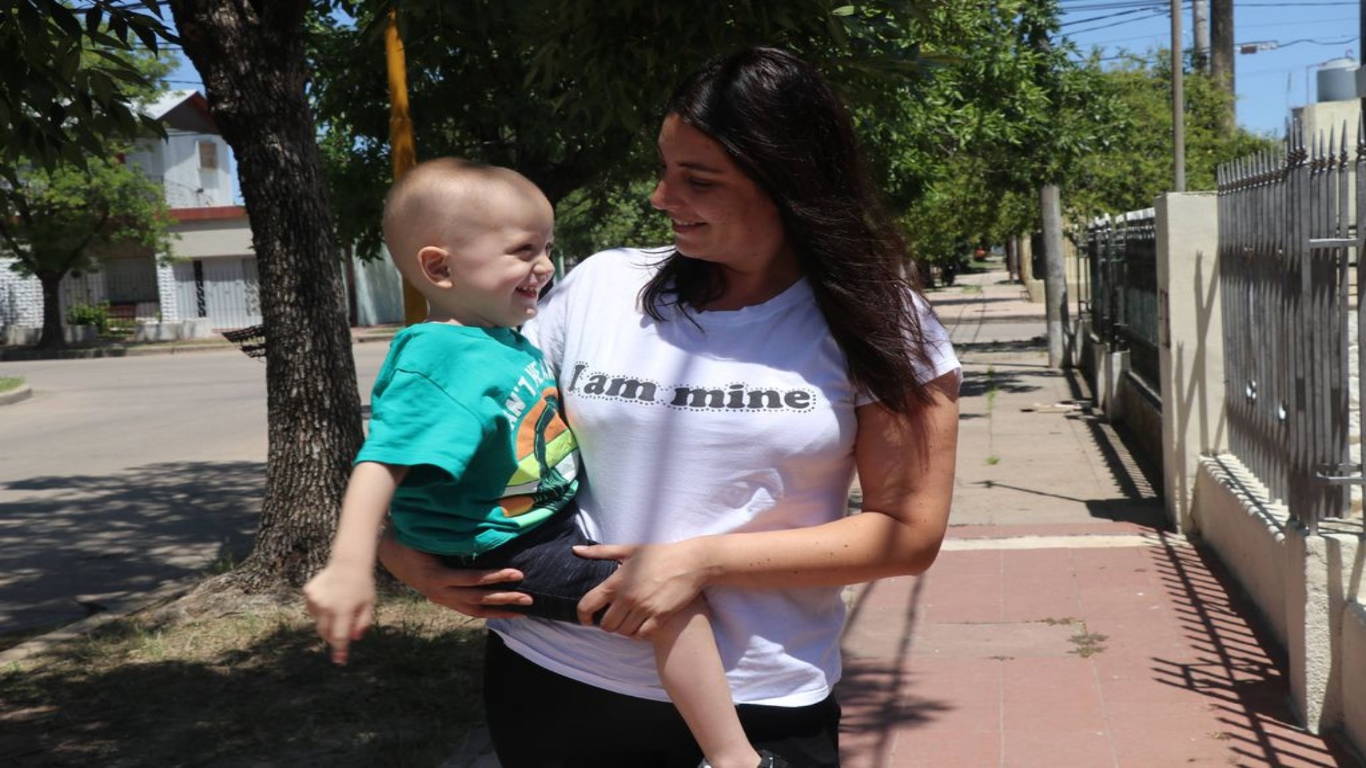 Paola Favot: “No es justo que la vida de un niño dependa de una cantidad de dinero”