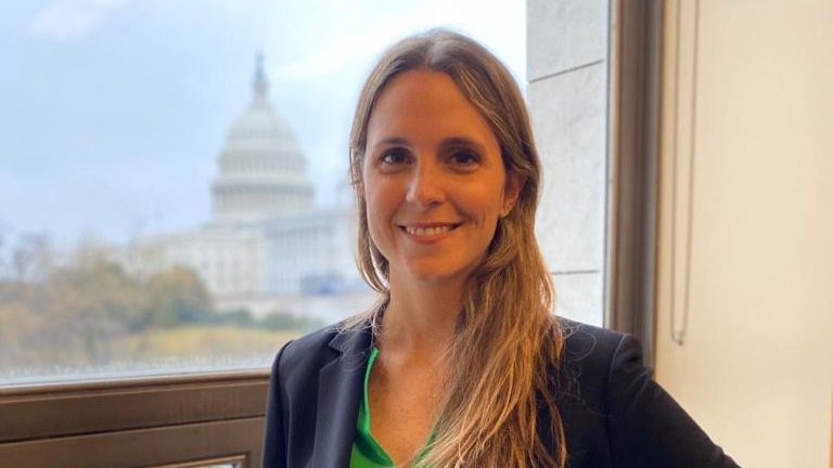 Bárbara Bonelli:”La sociedad sigue con su patrón cultural, falta entender la inequidad de género”