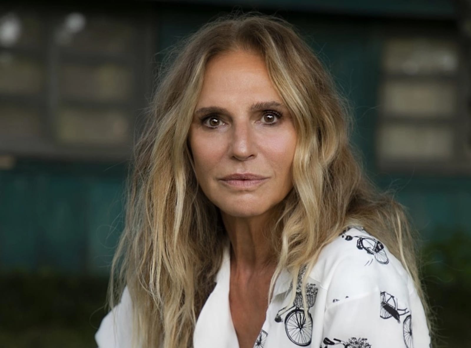 Ginette Reynal: “Sería estúpido hacer un desnudo total con las mujeres bombas del elenco”
