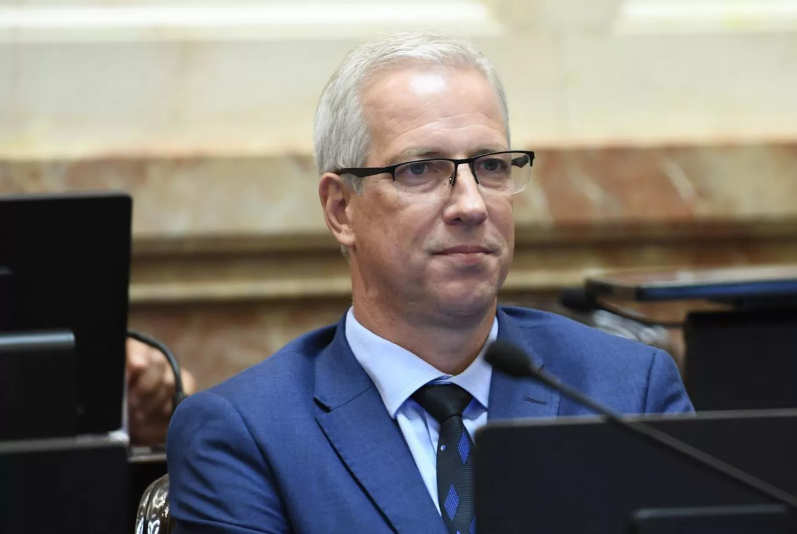 Dionisio Scarpin: “No hay un plan de parte del gobierno provincial que atienda a estas problemáticas”