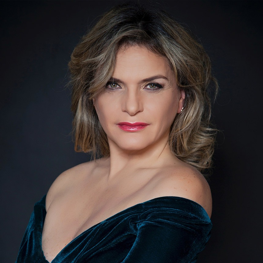 Viviana Saez: “Estoy muy contenta de haber formado la banda en esta segunda adolescencia de mi vida”