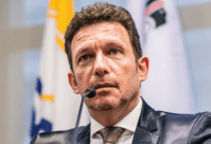 Gustavo Segré: “Va a ser una Argentina muy complicada, desde el punto de vista económico y social”