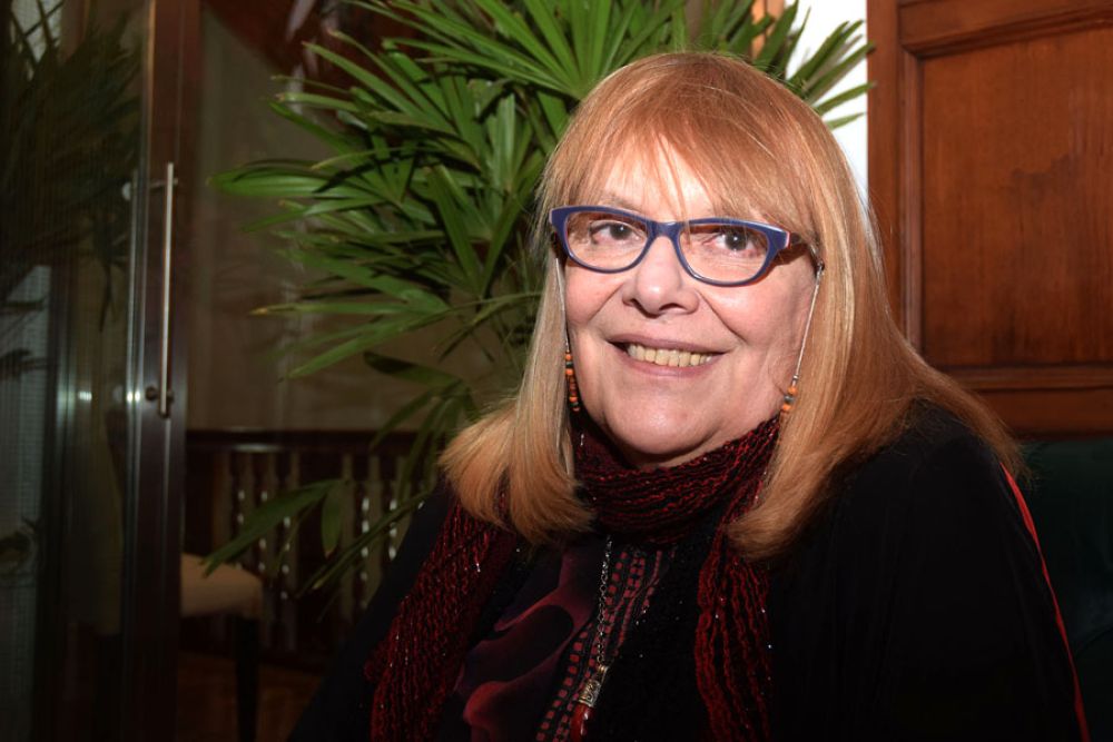 Cristina Escofet: “Las mujeres de nuestra historia personal merecen estar al lado de grandes”