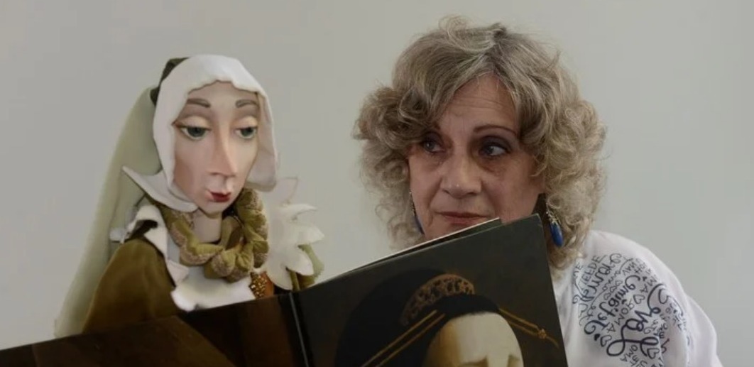 Adelaida Mangani: “Hemos hecho aparecer un personaje que en la novela no esta”.