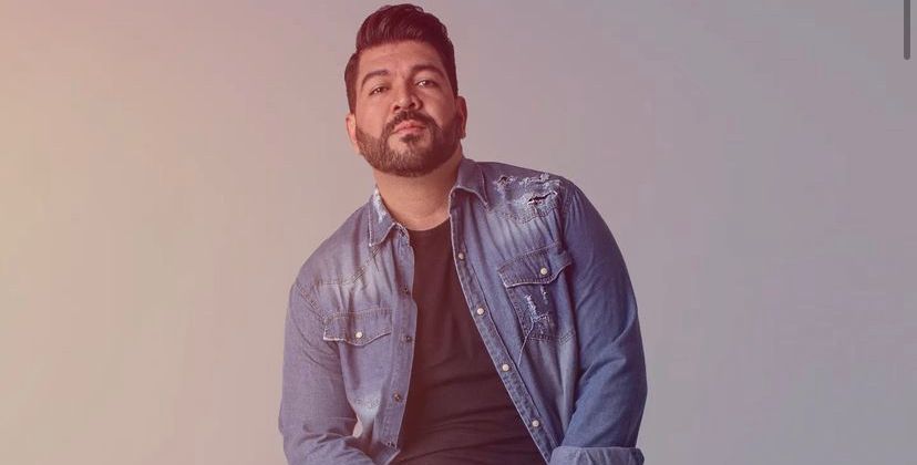 Pablo Ocantos: “Hizo un desastre que tienen que ver en escena”.