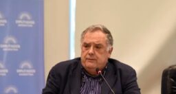 Eduardo Valdés: “Mi obligación como diputado es voltear el DNU”