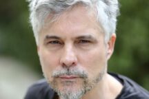 FEDERICO OLIVERA: “Woody Allen dice que cuando uno termina un trabajo lo único que se le ocurre es llegar a su casa para escribir algo nuevo. Me pasa algo similar.
