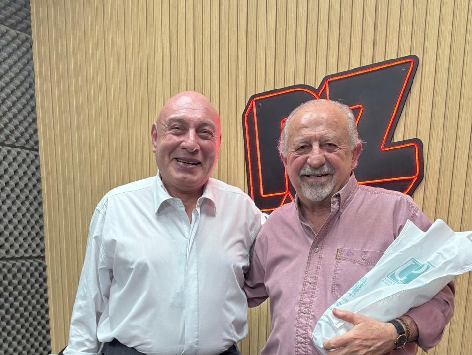 HUGO YASKY: “Todos los planes que yo había hecho se transformaron en esa militancia que cada vez me fue demandando más”.