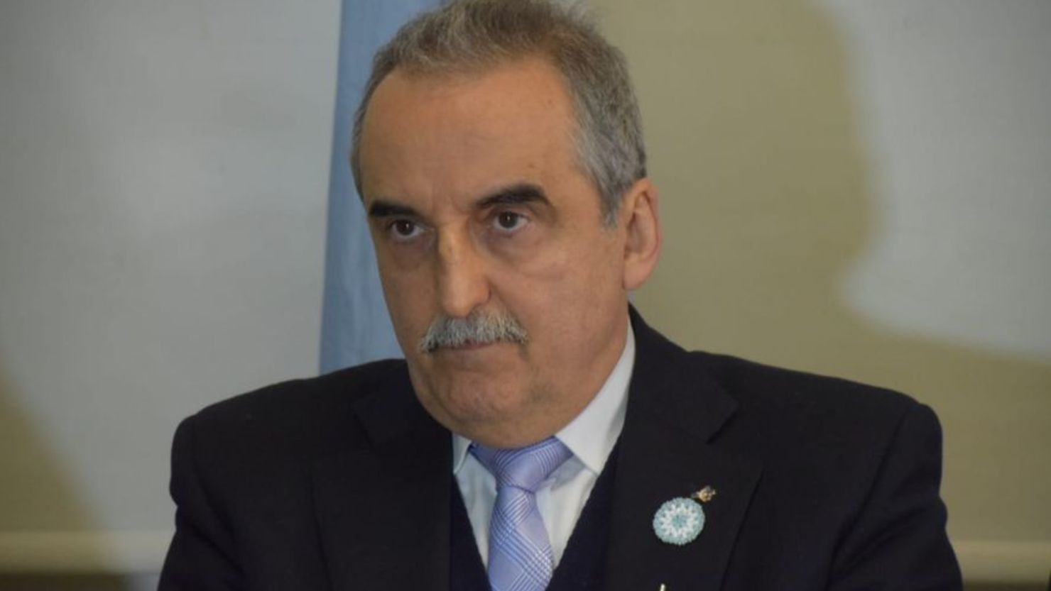 GUILLERMO MORENO: “El Gobierno está peleado con el campo, con la industria, con los bancos ahora, con los servicios”.