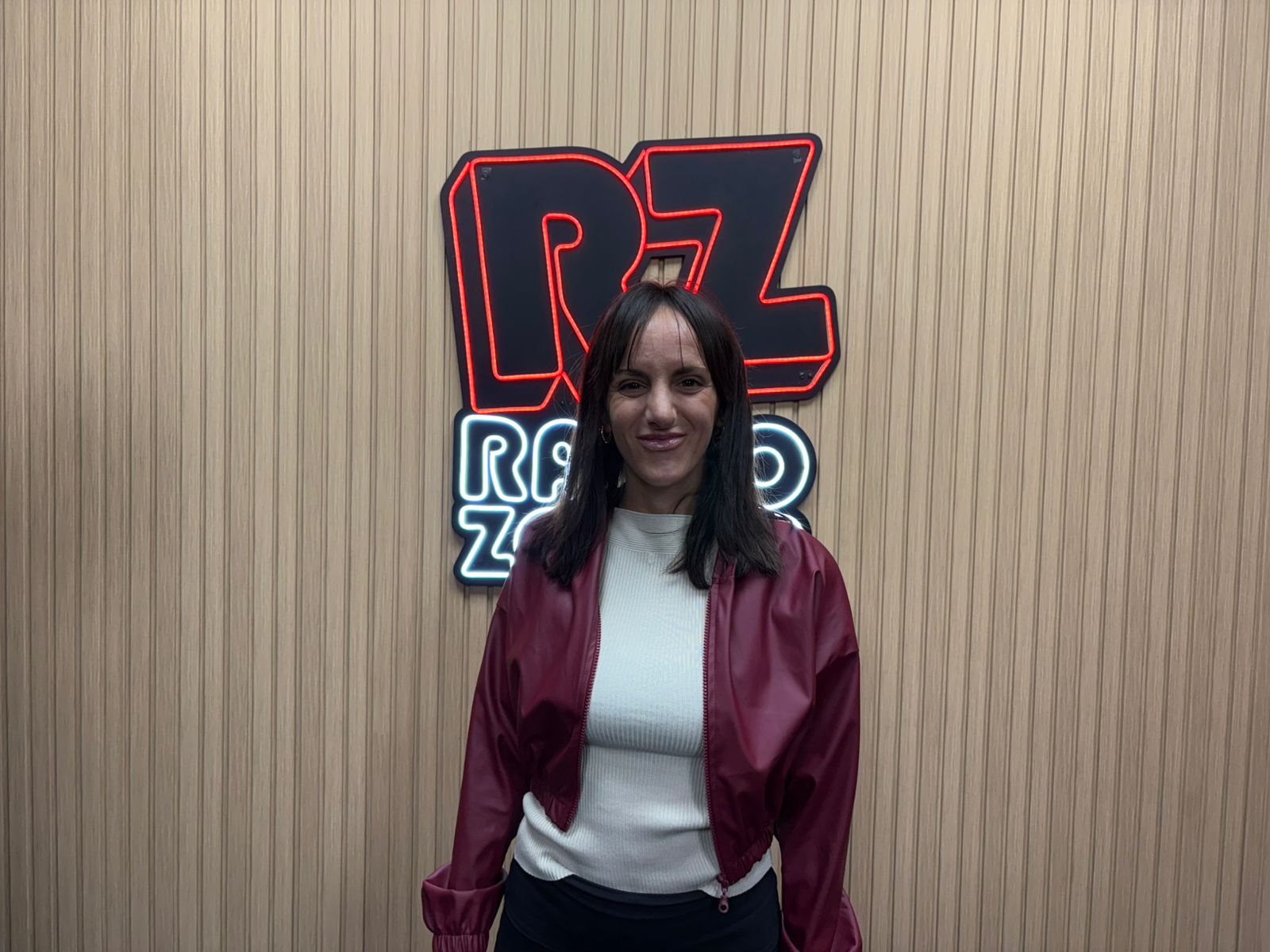 MERCEDES DE MENDIETA: “Es un Gobierno de minoría, con muchísima complicidad del Congreso”.