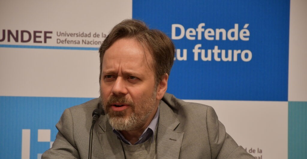 “No sé si alguien que porque haya votado a su intendente vaya a creer que Sergio Massa tiene la solución a la inflación o al problema del crecimiento económico”.