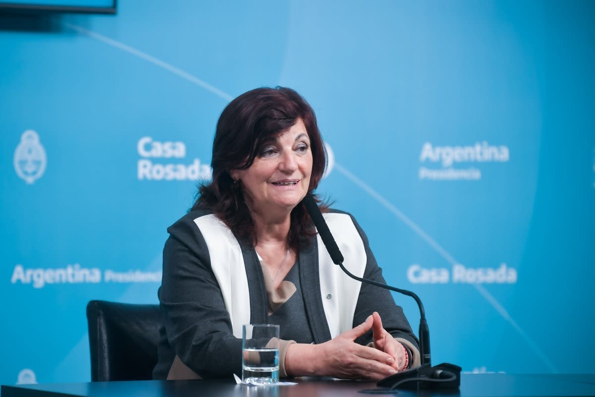 Kelly Olmos: “Le tenemos que poner límites a las políticas de Milei”