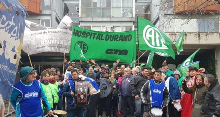 HÉCTOR ORTIZ: “Tuvieron una suerte de misericordia y nos pusieron un resonador en el Hospital Durand. Pero no el personal adecuado para atenderlo”.
