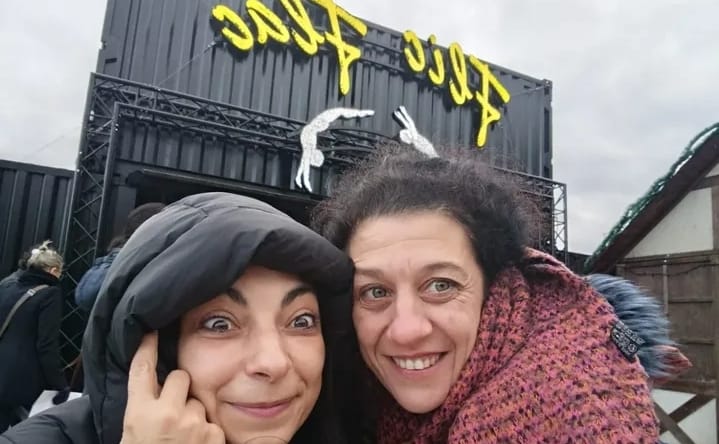 DUO RICCE METICCE: “A veces nos golpeamos. Eso pasa muchísimo y salimos del paso riéndonos”.