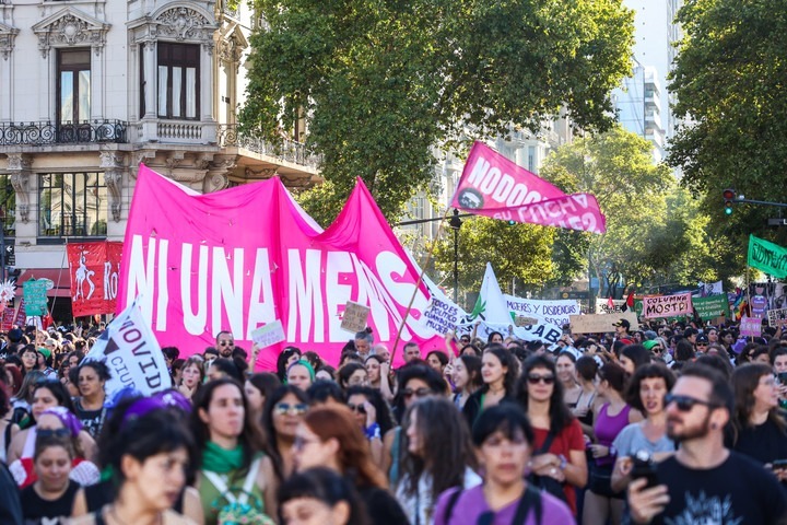 Patricia Zangaro: “La escritura femenina es carne, es sangre, es cuerpo”